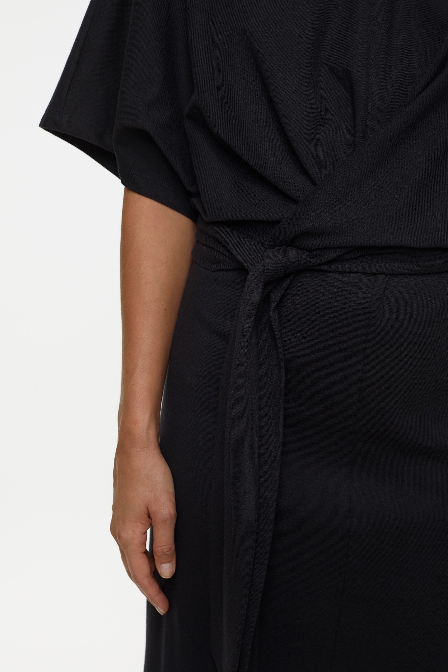 WRAP DRESS BLACK 6