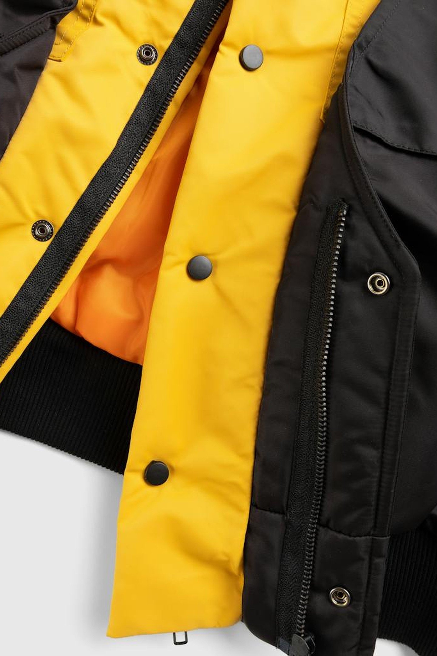 OLLY SHINDER – HYBRID WORLD SERVICE BOMBER JACKET BLACK 3