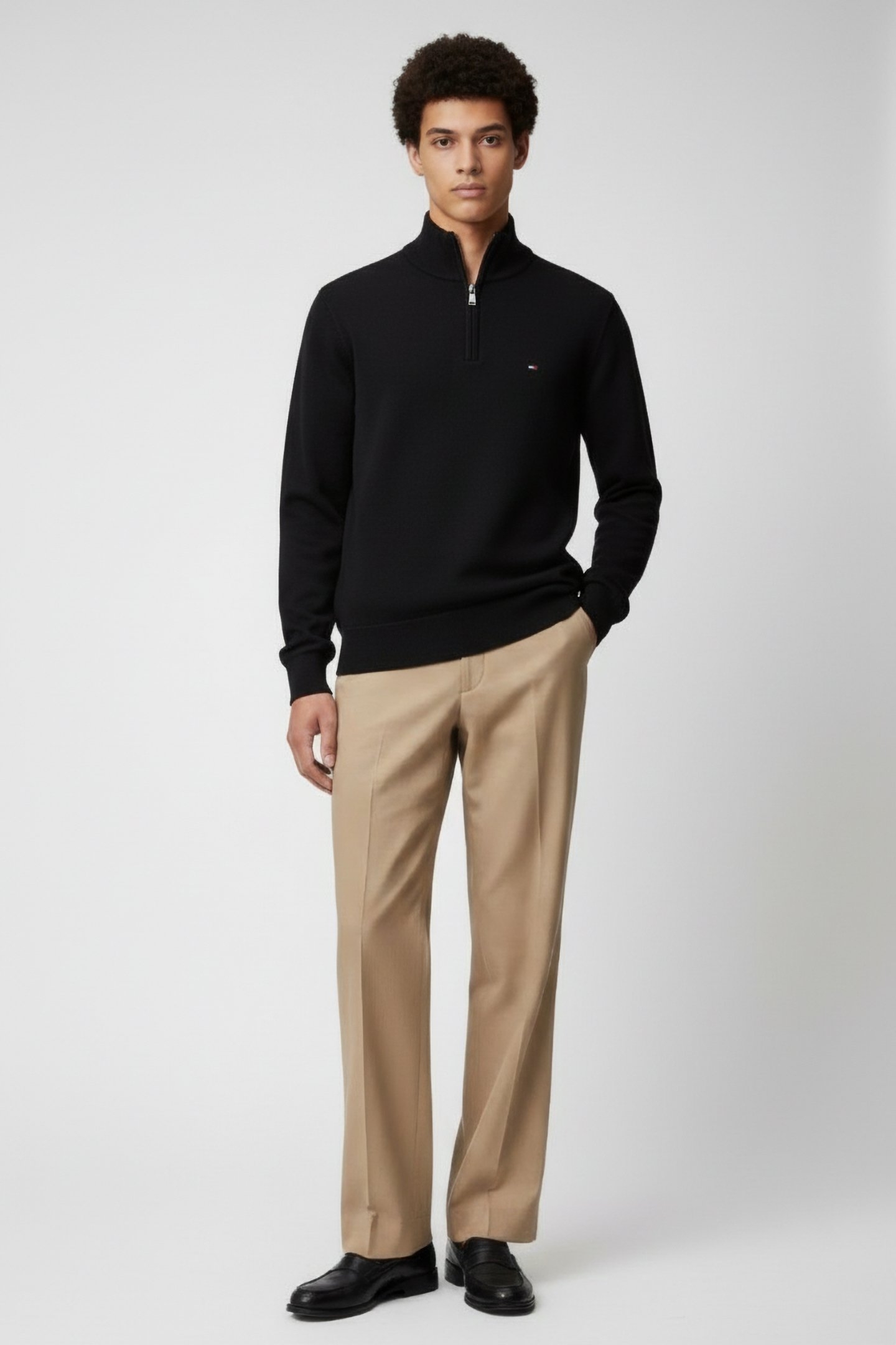 ESSENTIAL FLEECE 1/4 ZIP BLACK 1