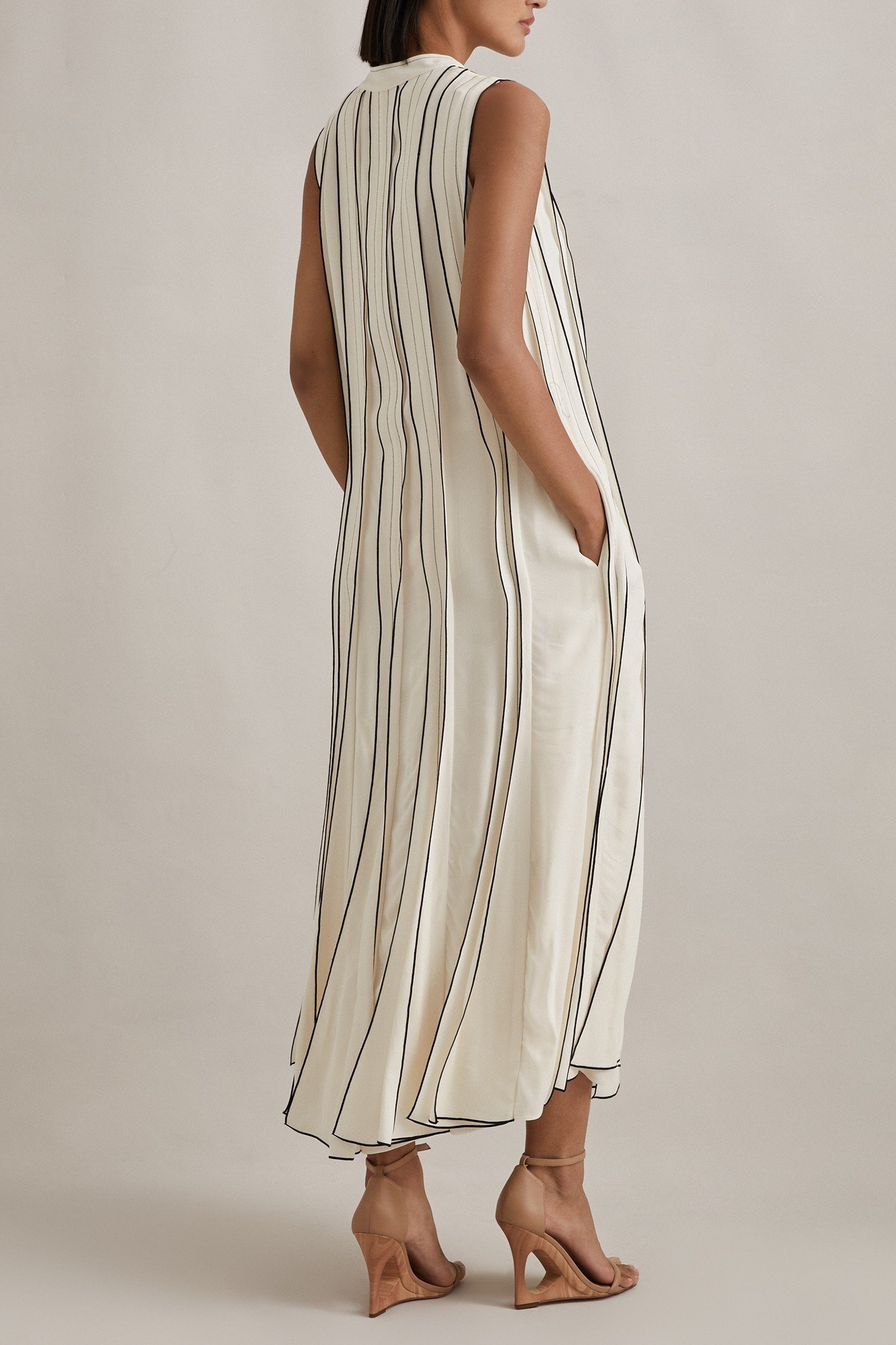 TIPPED PLEAT DRESS IVORY 4