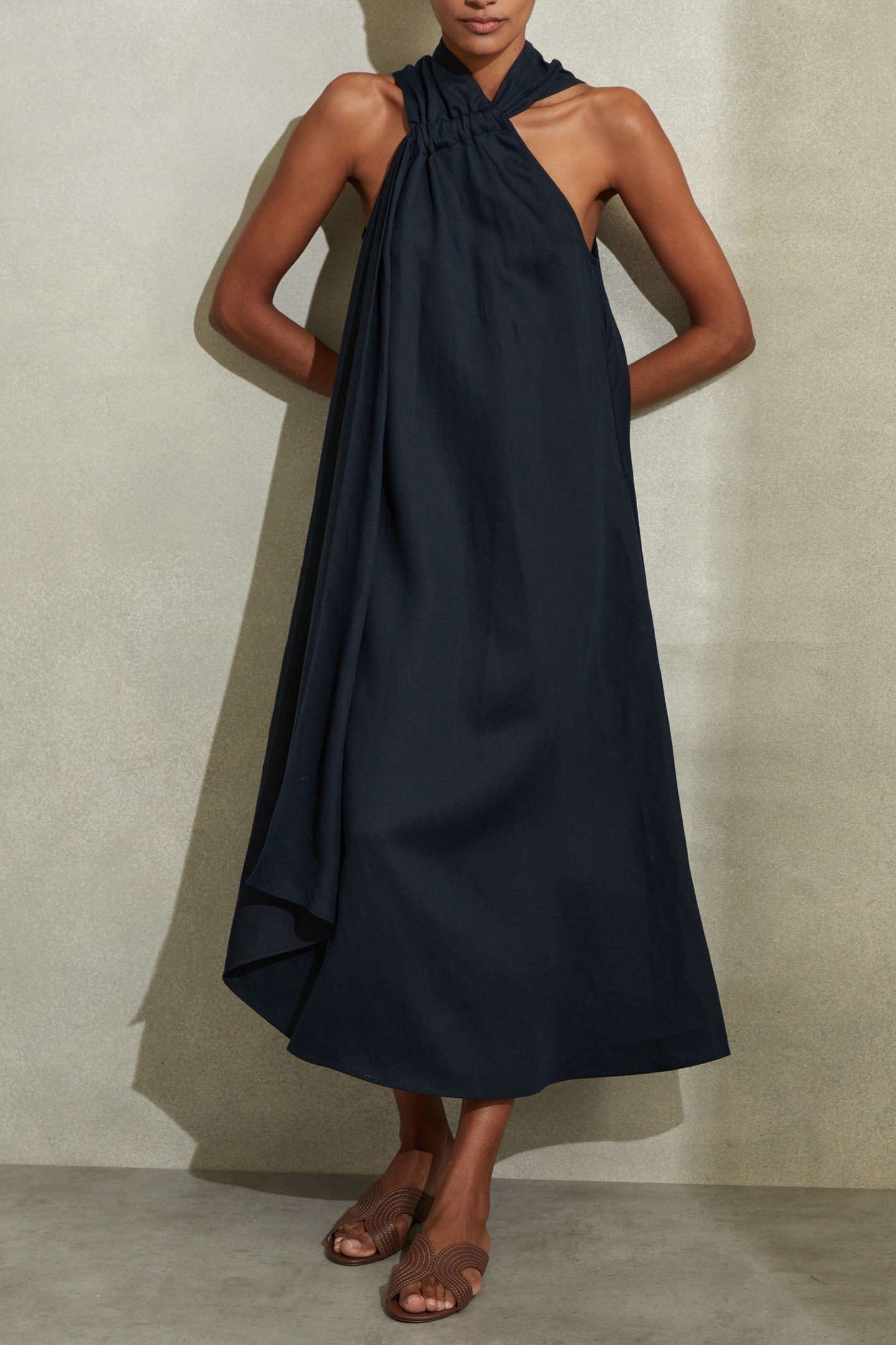 LEATHER SLIDER TAN 1