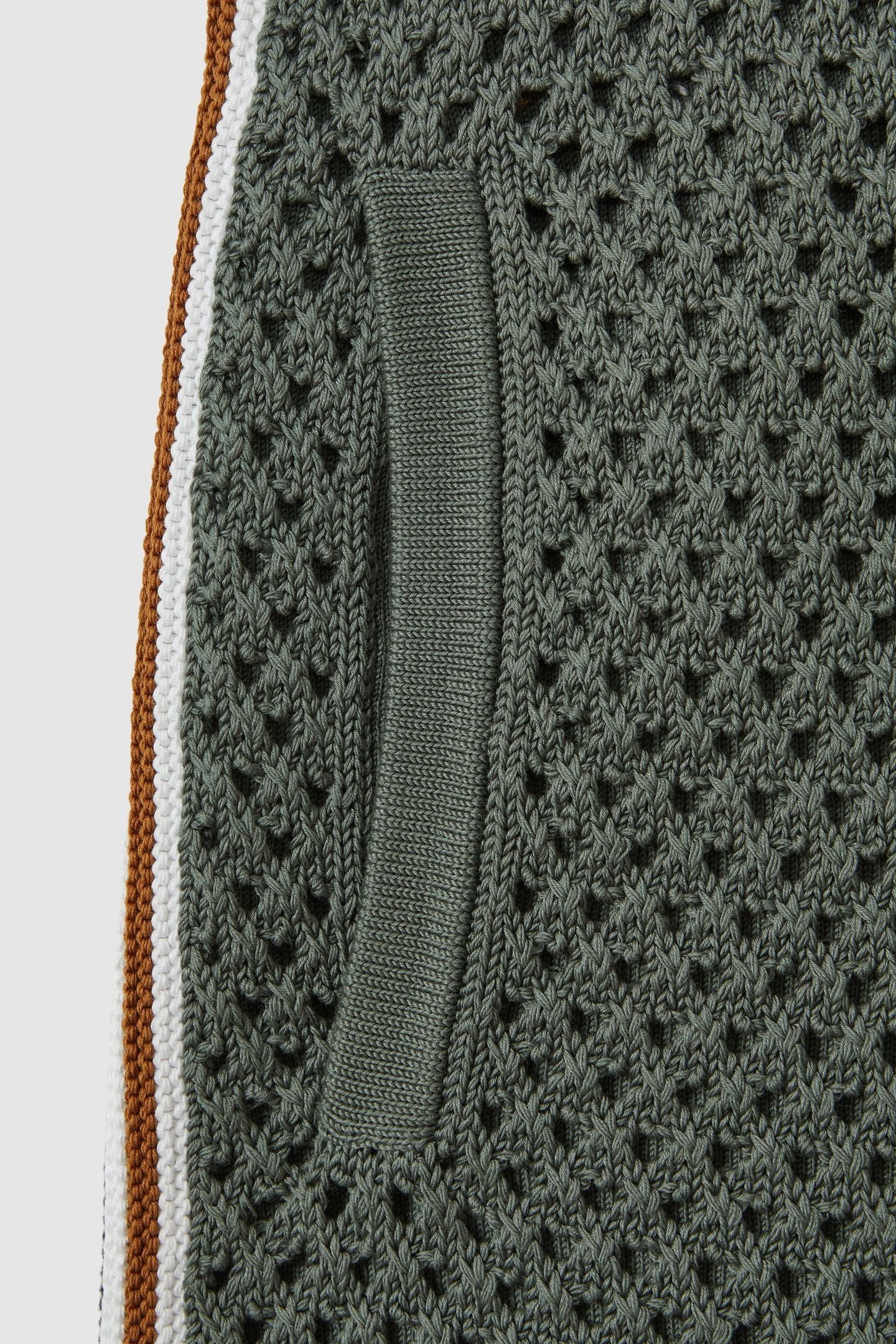 CROCHET TIPPING SHORT DARK SAGE GREEN 6