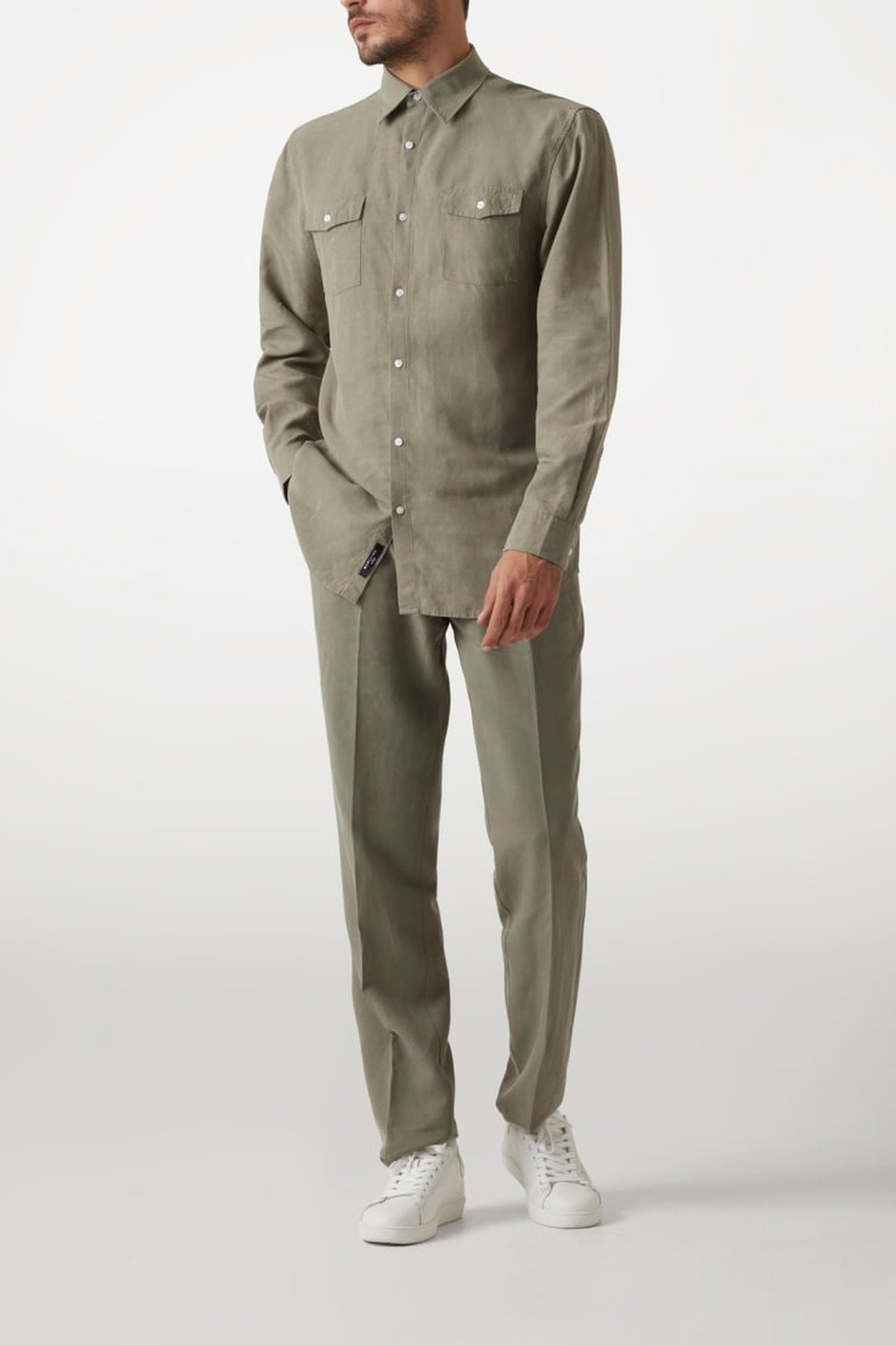 HARRY IT COLLAR WITH MOSSY GREEN 1