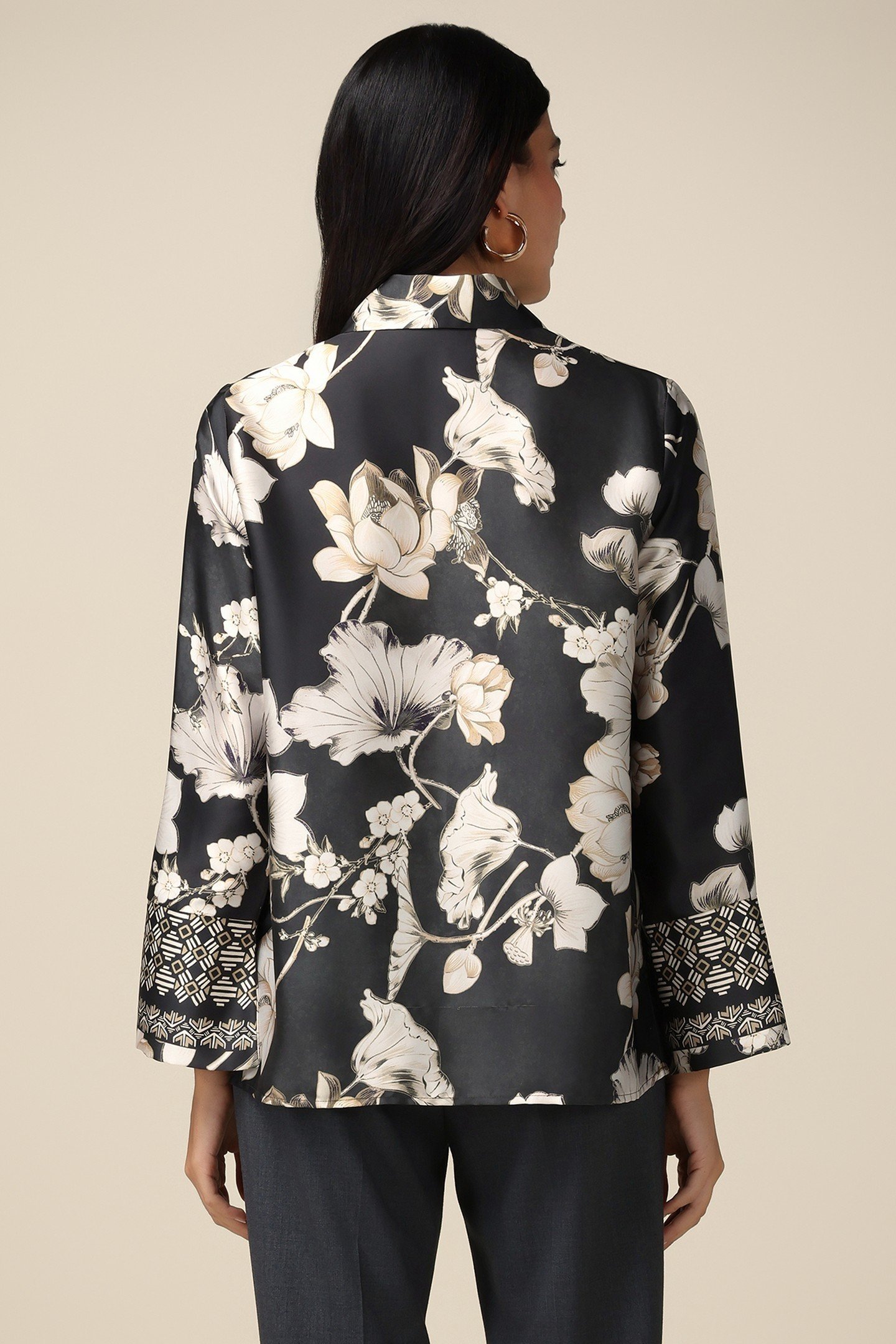 FLORAL SATIN SHIRT BLACK 2