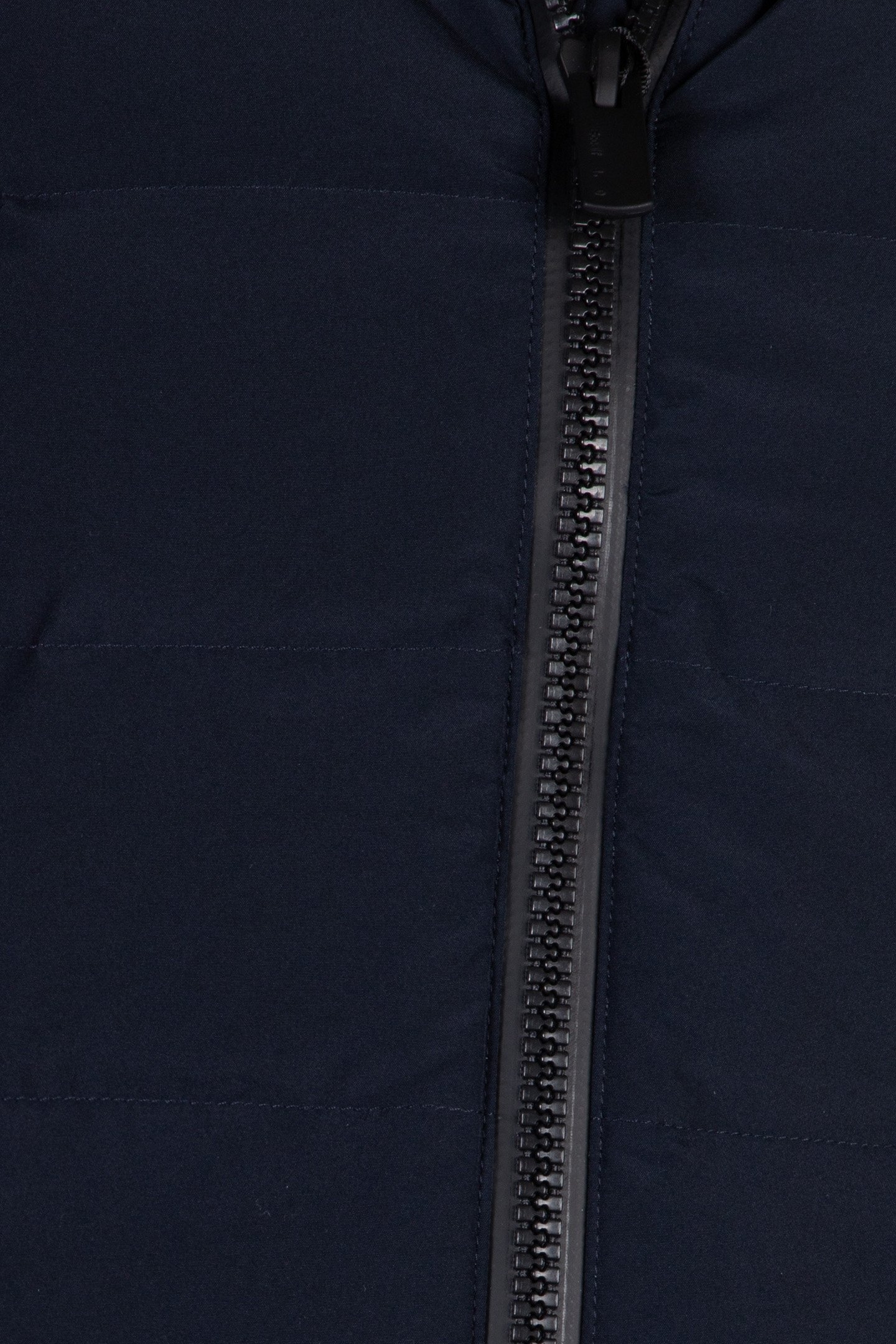 MOUNTAINALF VEST DEEP NAVY 3